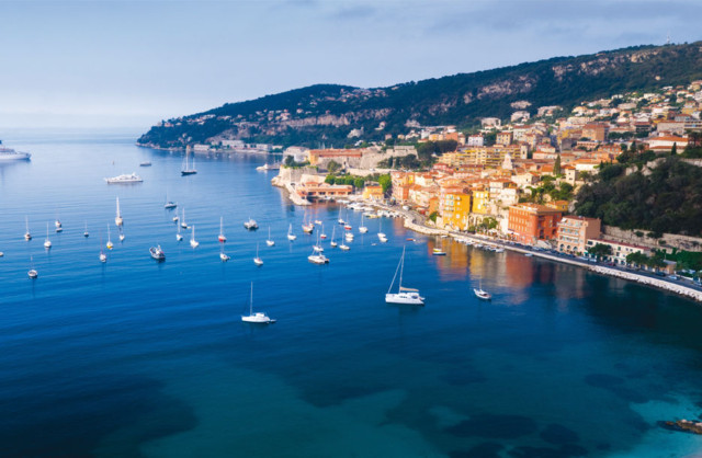 Bay-of-Cannes_main_O
