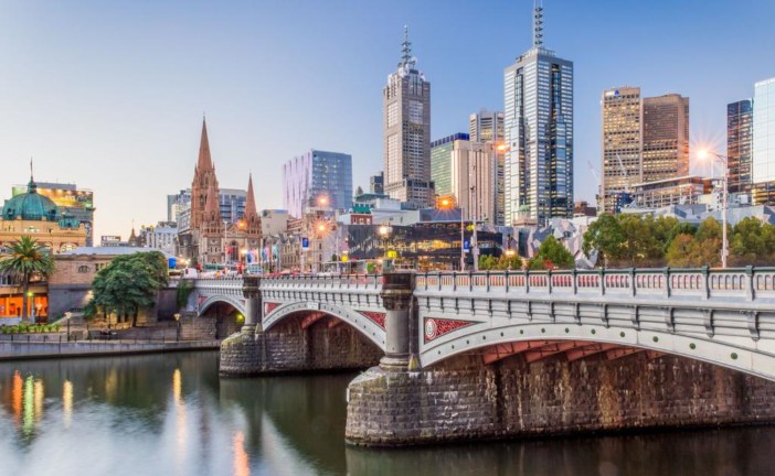 The Ultimate Guide to an Extended Holiday in Melbourne: Exploring the Best of the City and Beyond